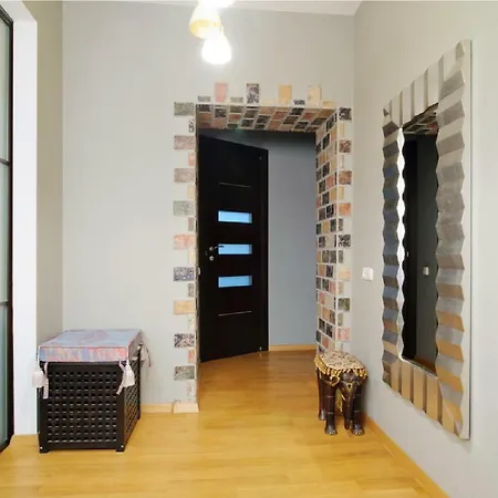 Апартаменти Apartament On Vokzal