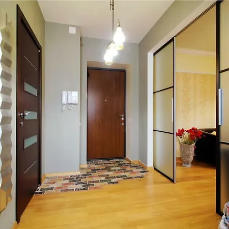 Apartament On Vokzal Апартаменти *