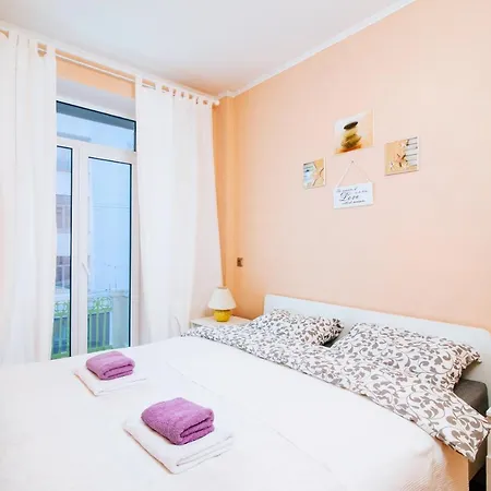 Apartament On Vokzal Апартаменти