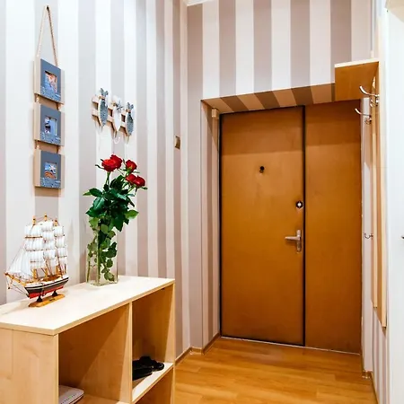 Апартаменти Apartament On Vokzal