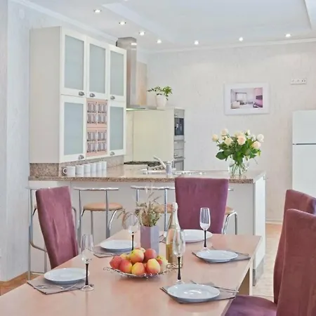 Apartament On Vokzal Апартаменти