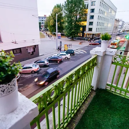 Apartament On Vokzal Апартаменти