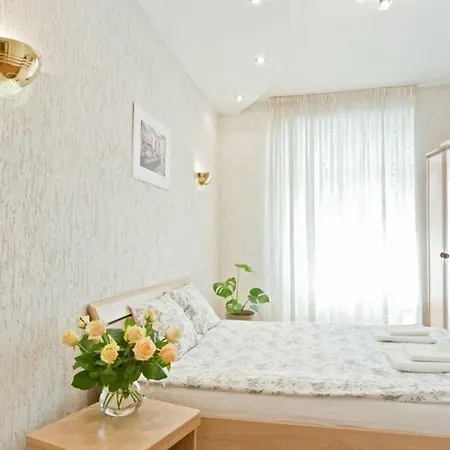 Apartament On Vokzal Апартаменти *
